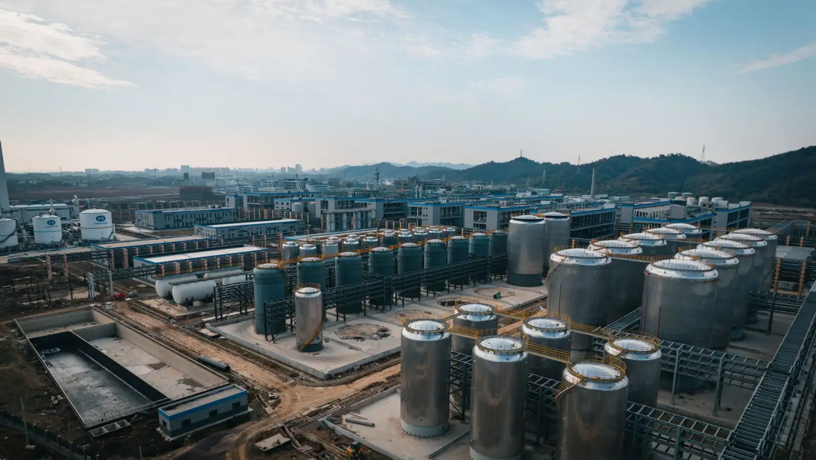 上海野梁科技解析：企业管理系统定制开发的核心技术架构与实施路径