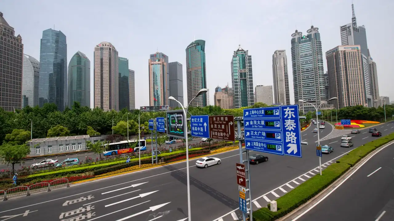 APP定制开发与小程序开发服务对比：野梁科技选型建议